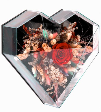 Love Box - Kalp Kutuda Kırmızı Solmayan Gül Tasarım 