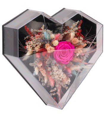 Love Box - Kalp Kutuda Fuşya Solmayan Gül Tasarım