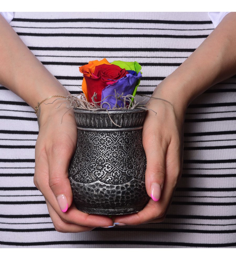 Vase in Ottoman Serisi Rainbow Solmayan Gül