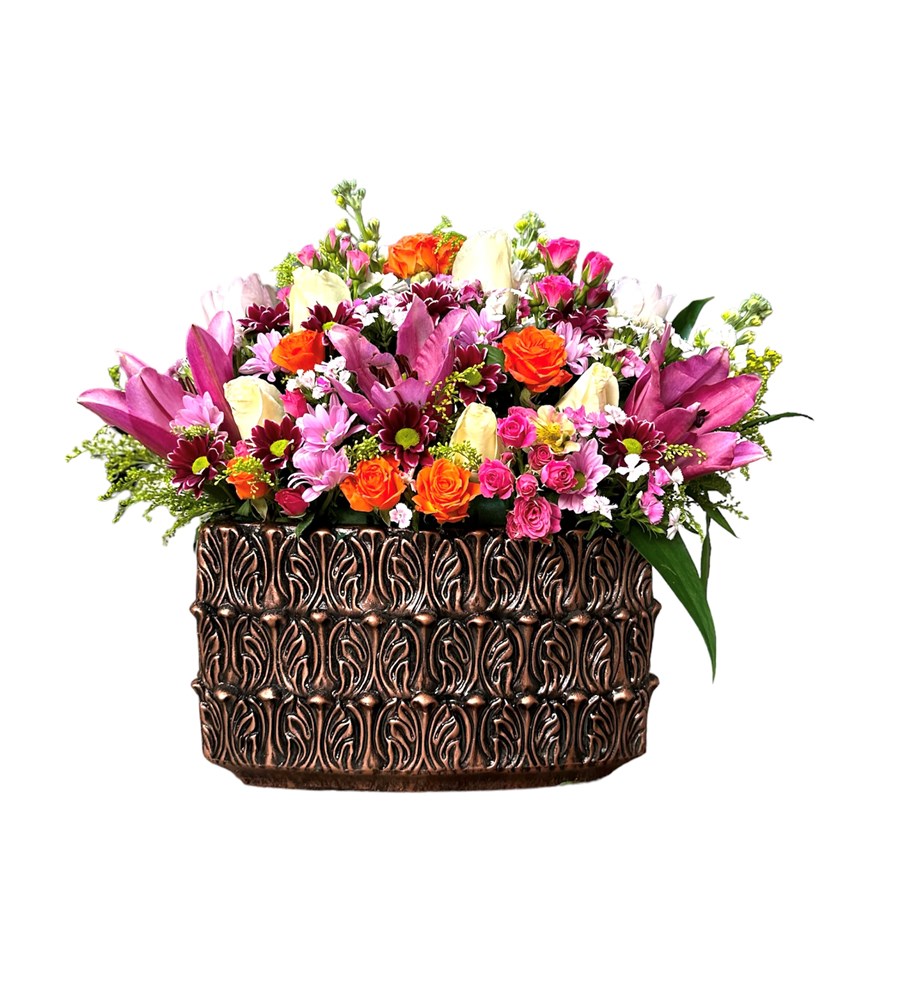 Deluxe Quality Best Flowers Gifting