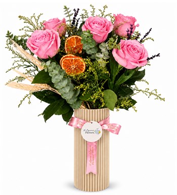 Lilyana Flowers - Pink Roses